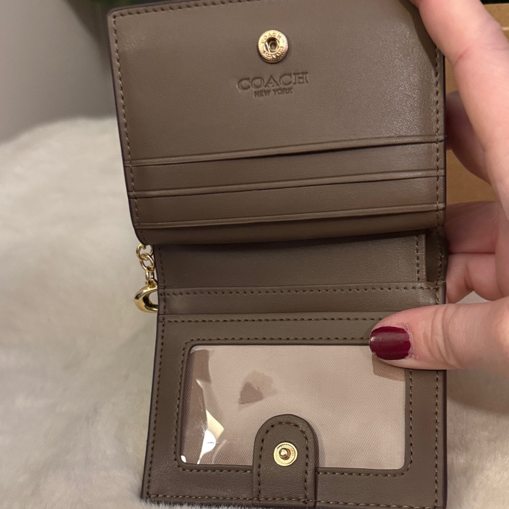 Coach Snap Wallet in Dark Stone - Picture 3 of 6